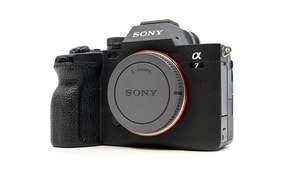 Sony Alpha A7 IV