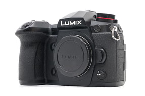Panasonic Lumix DC-G9