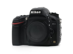 Nikon D600
