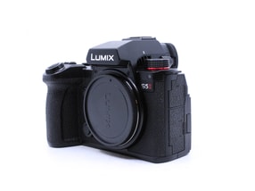 Panasonic Lumix S5 II