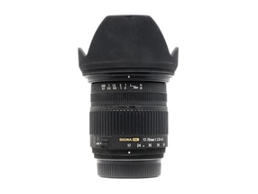 Sigma 17-70mm f/2.8-4.5 DC Macro - Attacco Nikon
