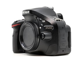 Nikon D5200