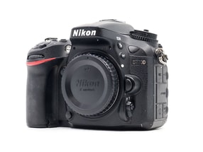 Nikon D7100
