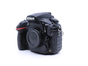 Nikon D810