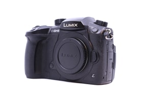 Panasonic Lumix DC-GH5