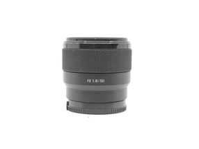 Sony FE 50mm f/1.8