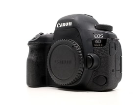 Canon EOS 6D Mark II