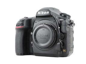 Nikon D850