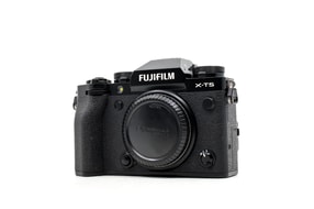 Fujifilm X-T5