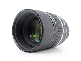 Nikon AF DC Nikkor 105mm f/2D