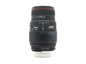 Sigma 70-300mm f/4-5.6 DG Macro - Nikon Fit