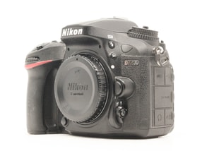 Nikon D7200