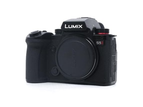 Panasonic Lumix S5 II