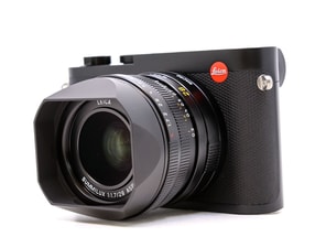 Leica Q2