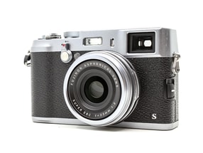 Fujifilm X100s