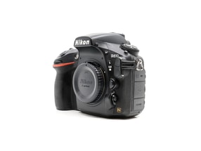 Nikon D810