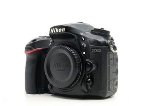 Nikon D7200