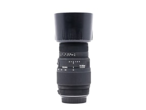 Sigma 70-300mm f/4-5.6 DG Macro - Canon EF Fit