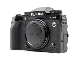 Fujifilm X-T5