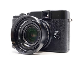 Fujifilm X10