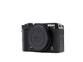 Nikon 1 J5