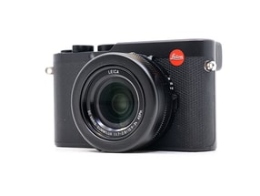 Leica D-Lux 8