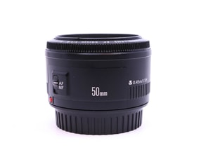 Canon EF 50mm f/1.8 II