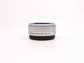 Olympus M.Zuiko Digital 17mm f/2.8
