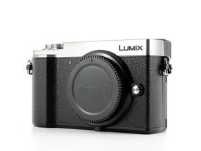 Panasonic Lumix DC-GX9