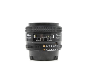 Nikon AF Nikkor 24mm f/2.8D