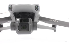 DJI Mavic 3