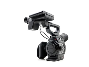 Videocamera Canon Cinema EOS C300 - Attacco EF