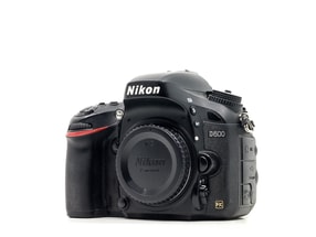 Nikon D600