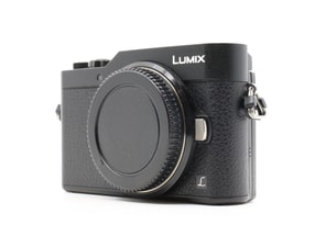 Panasonic Lumix DC-GX800