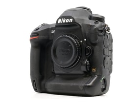 Nikon D6