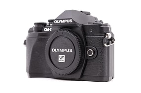 Olympus OM-D E-M10 Mark III