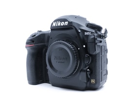 Nikon D850