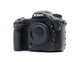 Nikon D500