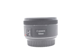 Canon EF 50mm f/1.8 STM