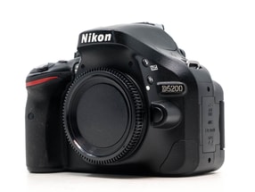 Nikon D5200