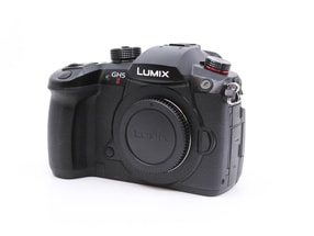 Panasonic Lumix DMC-GH5 II
