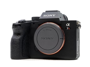 Sony Alpha A7R IV