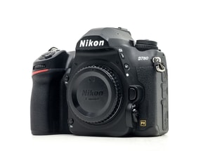 Nikon D780