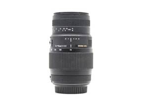 Sigma 70-300mm f/4-5.6 DG Macro - Canon EF Fit