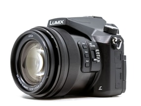 Panasonic Lumix DMC-FZ2000