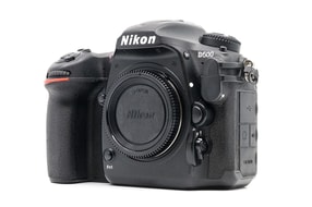 Nikon D500