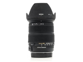 Sigma 18-200mm f/3.5-6.3 DC OS - Canon EF-S Fit