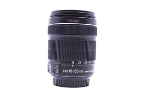 Canon EF-S 18-135mm f/3.5-5.6 IS STM