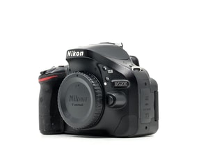 Nikon D5200