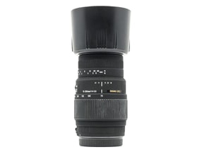 Sigma 70-300mm f/4-5.6 DG Macro - Canon EF Fit